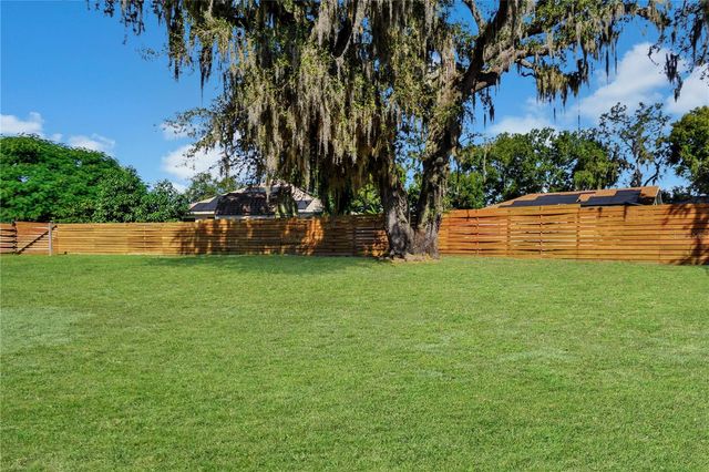 206 NORTH BOULEVARD W, Davenport, FL 33837