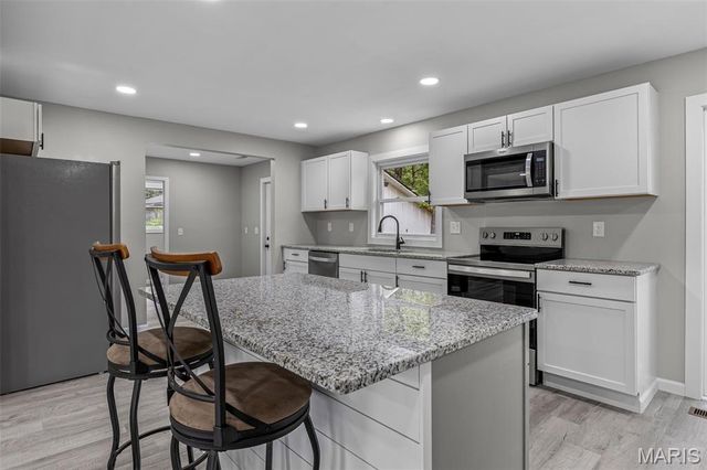 1514 E Mont Carmel Street, Bonne Terre, MO 63628