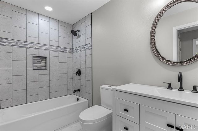 1514 E Mont Carmel Street, Bonne Terre, MO 63628