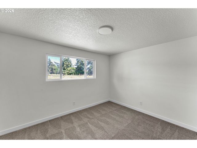 5173 10TH Ave Ne, Keizer, OR 97303
