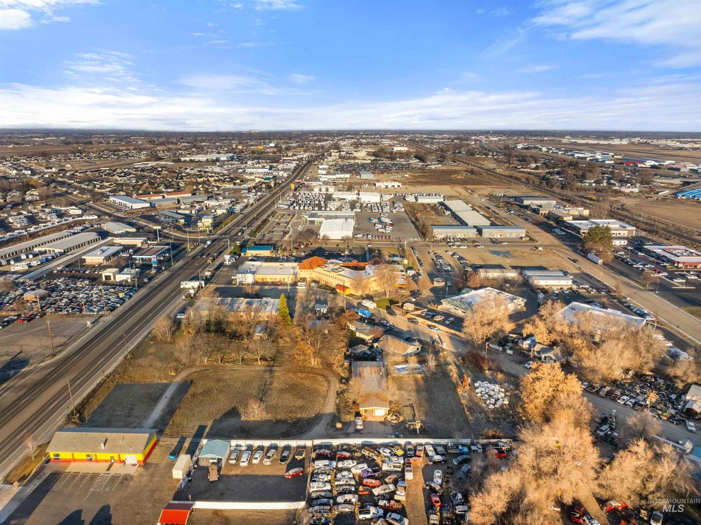 6121 & 6211 Cleveland Blvd, Caldwell, ID 83607 photo 10