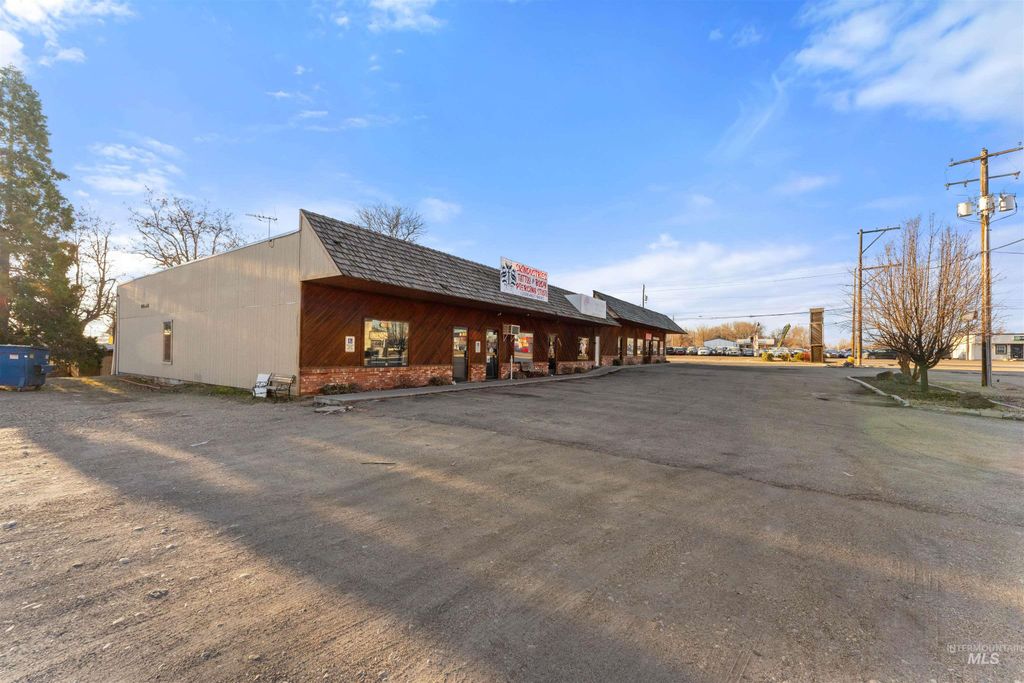 6121 & 6211 Cleveland Blvd, Caldwell, ID 83607 photo 7
