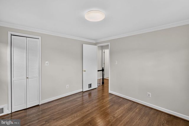 102 S INGRAM ST, Alexandria, VA 22304
