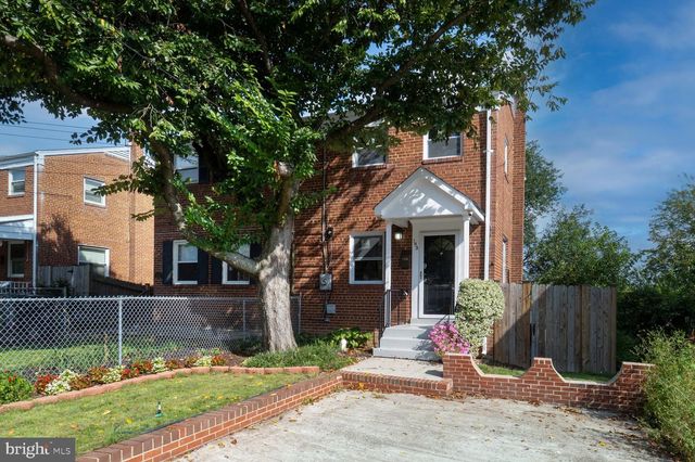 102 S INGRAM ST, Alexandria, VA 22304
