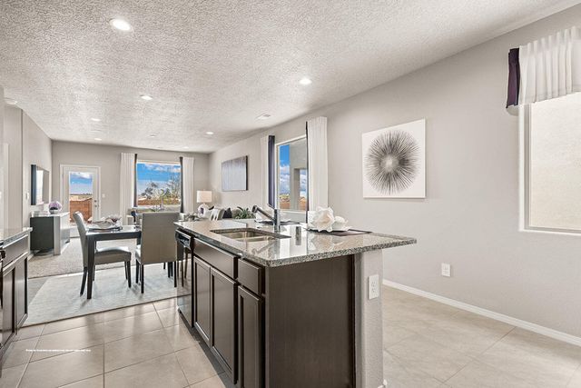 10545 Caresso Lp Loop SW, Albuquerque, NM 87121
