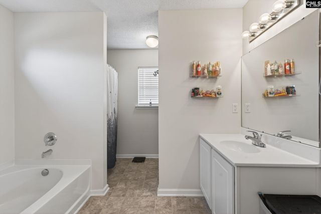 141 Katrina Court, Lexington, SC 29073