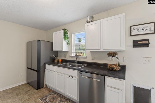 141 Katrina Court, Lexington, SC 29073