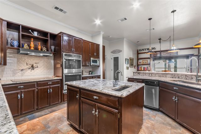 1990 Jordan Lane, Rockwall, TX 75032