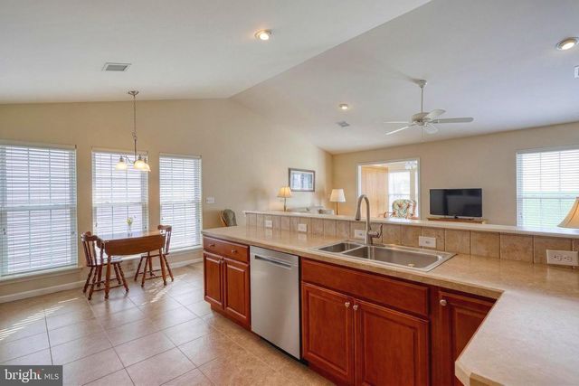 47 KESWICK DRIVE, Mechanicsburg, PA 17050