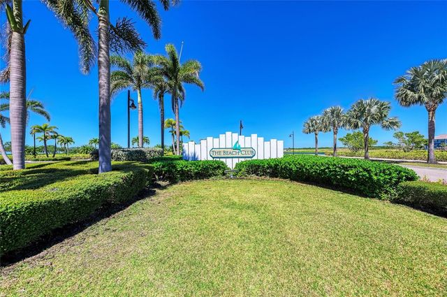 395 ARUBA CIRCLE 402, Bradenton, FL 34209