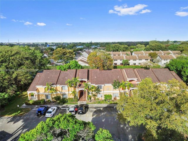 2662 NW 33rd St 2508, Oakland Park, FL 33309