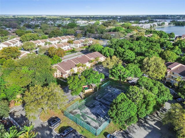 2662 NW 33rd St 2508, Oakland Park, FL 33309