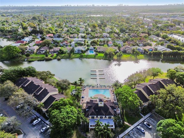 2662 NW 33rd St 2508, Oakland Park, FL 33309