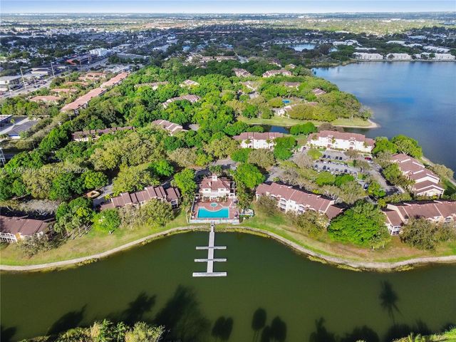 2662 NW 33rd St 2508, Oakland Park, FL 33309