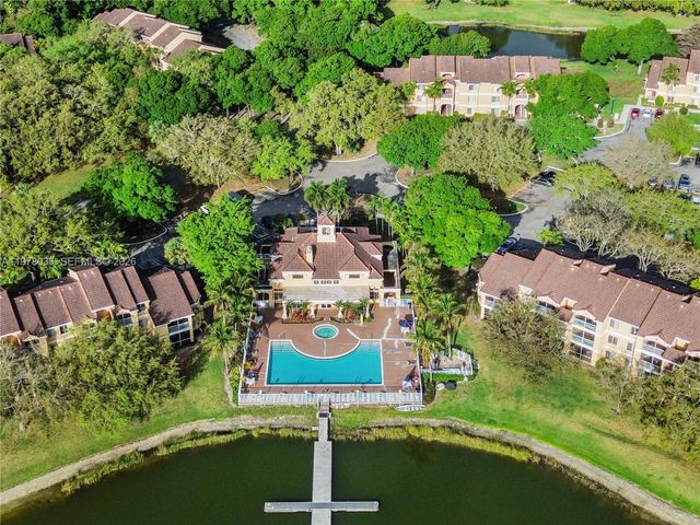 2662 NW 33rd St 2508, Oakland Park, FL 33309