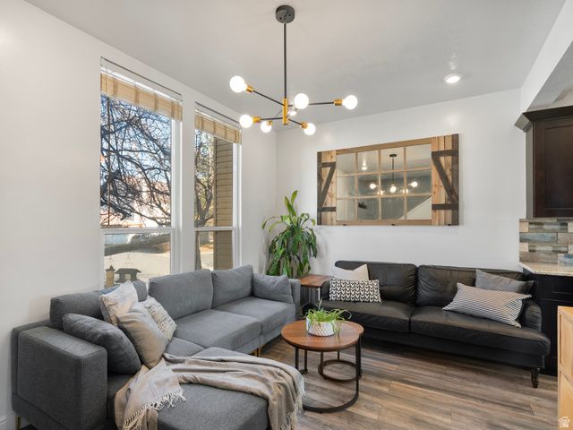 776 E GABLES ST, Midvale, UT 84047