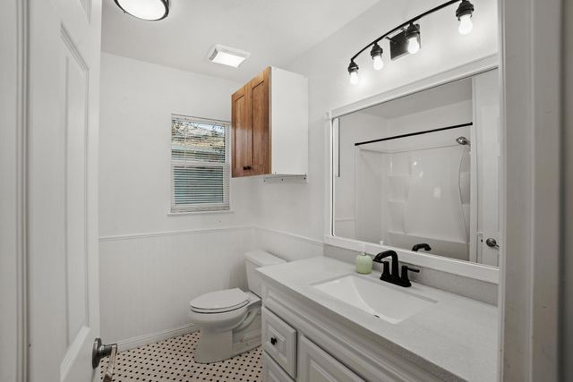 920 Taber Ave, Yuba City, CA 95991