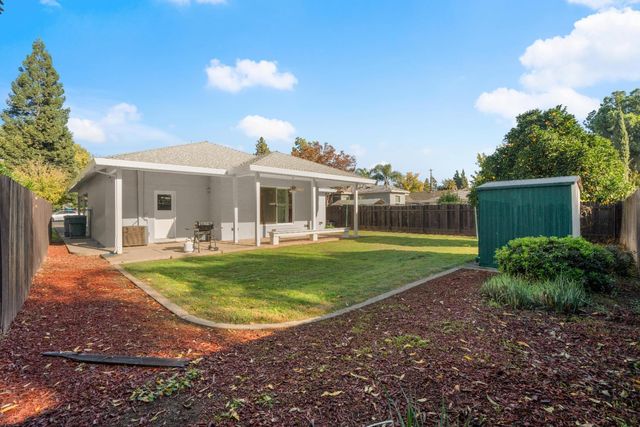 920 Taber Ave, Yuba City, CA 95991