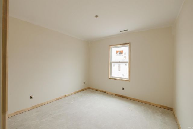 996 E Hawthorn Lane, Columbia City, IN 46725