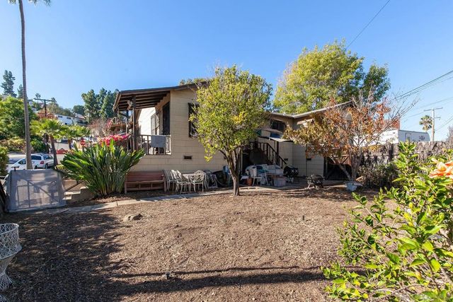 8260 62 PASADENA AVE, La Mesa, CA 91941