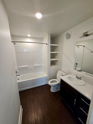 726 E Emma Avenue 205, Springdale, AR 72764