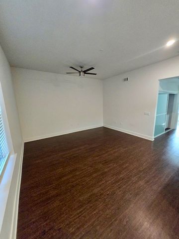 726 E Emma Avenue 205, Springdale, AR 72764