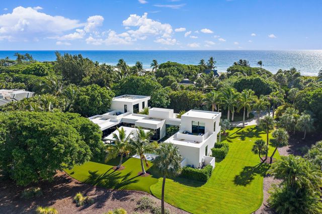 12 N Beach Road, Jupiter Island, FL 33455