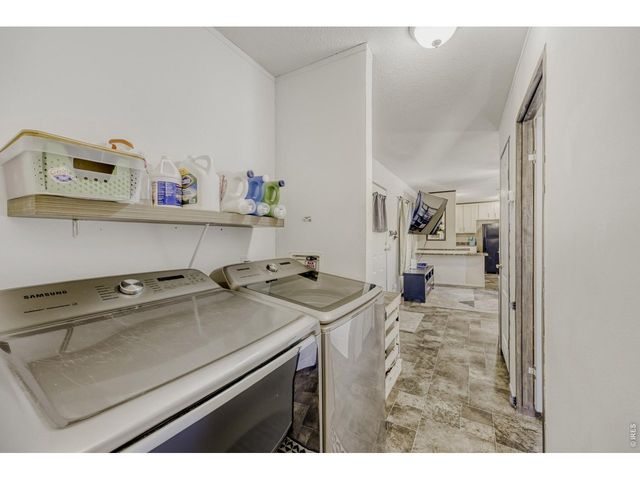 211 B St, Evans, CO 80620