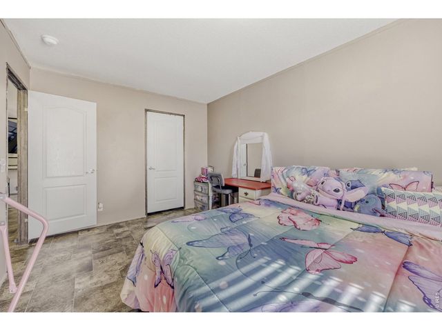 211 B St, Evans, CO 80620