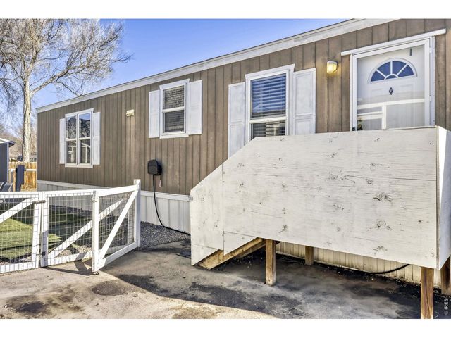 211 B St, Evans, CO 80620