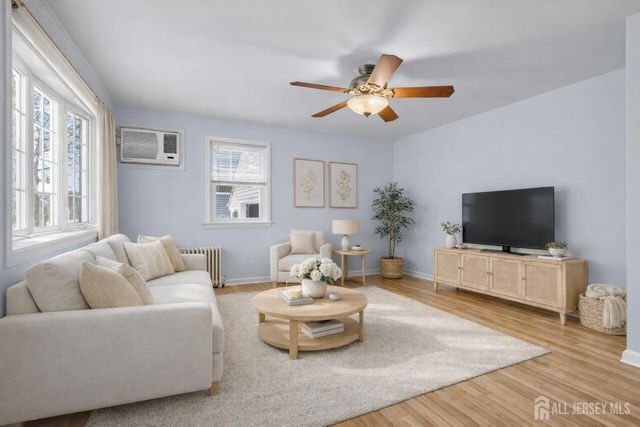 23 CLEVELAND Avenue, East Brunswick, NJ 08816