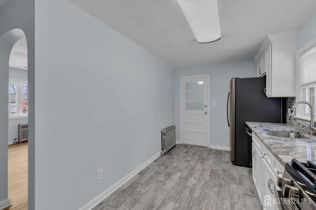 23 CLEVELAND Avenue, East Brunswick, NJ 08816