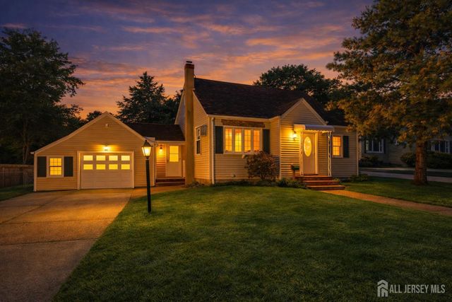 23 CLEVELAND Avenue, East Brunswick, NJ 08816