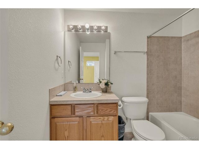 9801 E Carolina Pl, Aurora, CO 80247