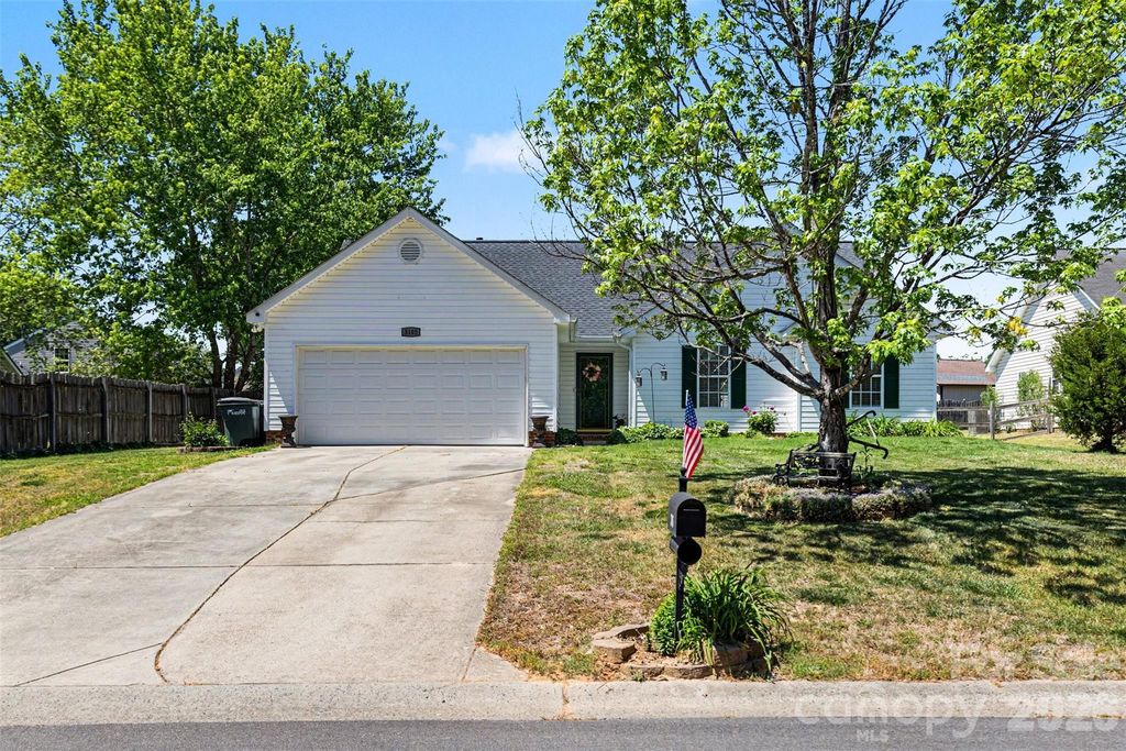 3105 Kelly Grove Lane, Monroe, NC 28110