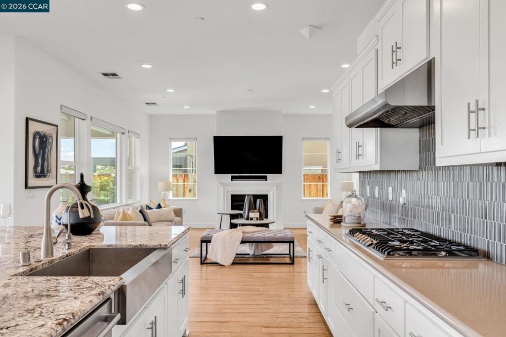 Image 19 of property listing at 6937 Atlas Peak Dr, Dublin, CA 94568