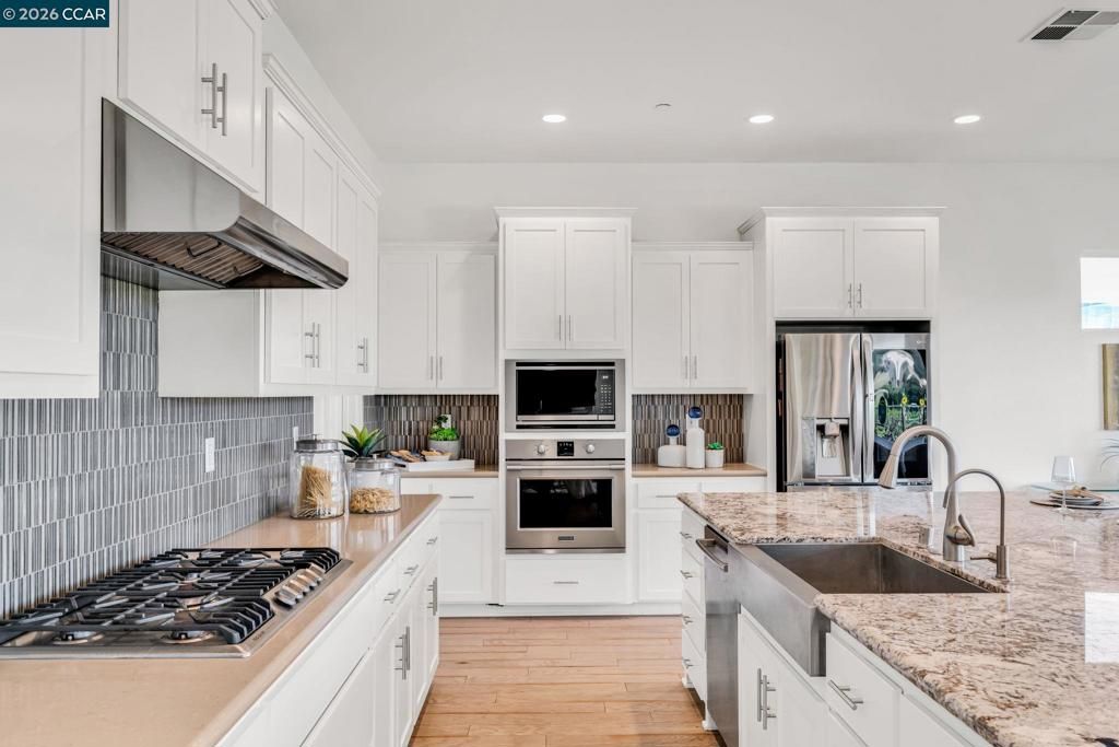 Image 24 of property listing at 6937 Atlas Peak Dr, Dublin, CA 94568