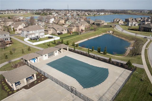 104 SW Greenbriar Drive, Blue Springs, MO 64064