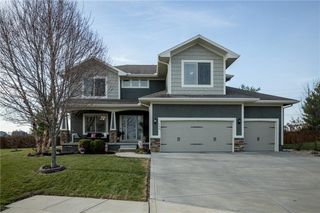 104 SW Greenbriar Drive, Blue Springs, MO 64064