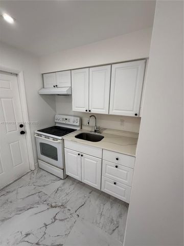 505 N 24th Ave 2, Hollywood, FL 33020