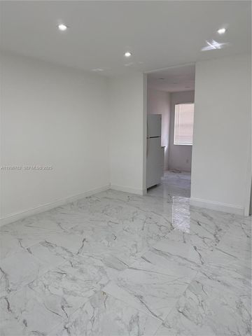 505 N 24th Ave 2, Hollywood, FL 33020