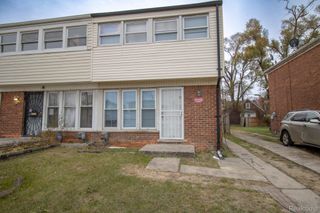 19370 Wyoming Avenue, Detroit, MI 48221