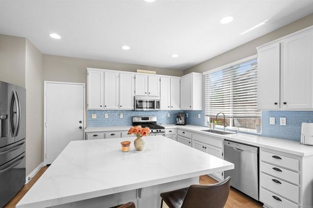 3259 Canyon View Drive, Oceanside, CA 92058