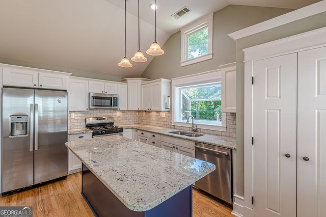 577 Glenwood Place SE, Atlanta, GA 30316