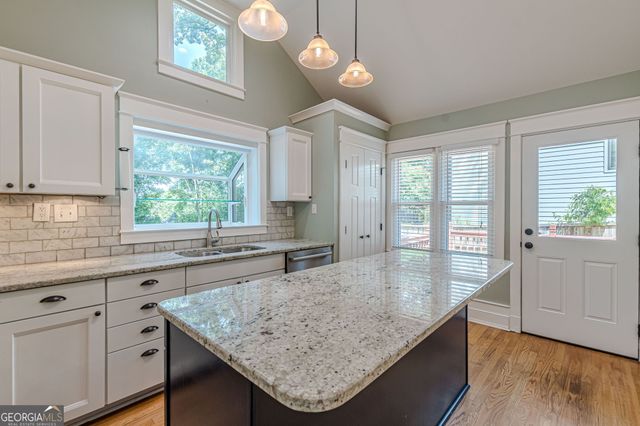 577 Glenwood Place SE, Atlanta, GA 30316