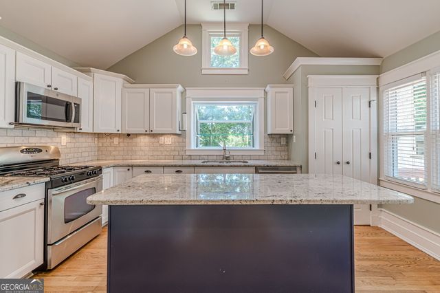 577 Glenwood Place SE, Atlanta, GA 30316