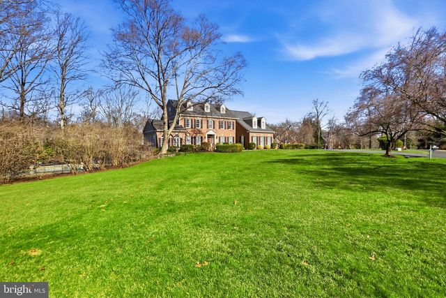 1235 TOTTENHAM CT, Reston, VA 20194