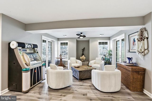 1235 TOTTENHAM CT, Reston, VA 20194