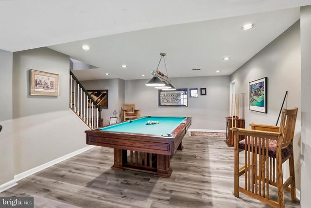 1235 TOTTENHAM CT, Reston, VA 20194