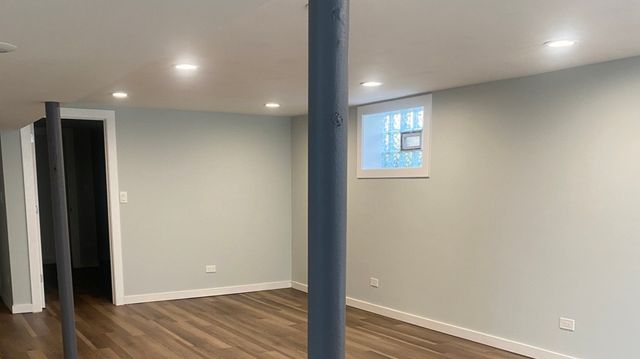 12321 S Green Street, Calumet Park, IL 60827